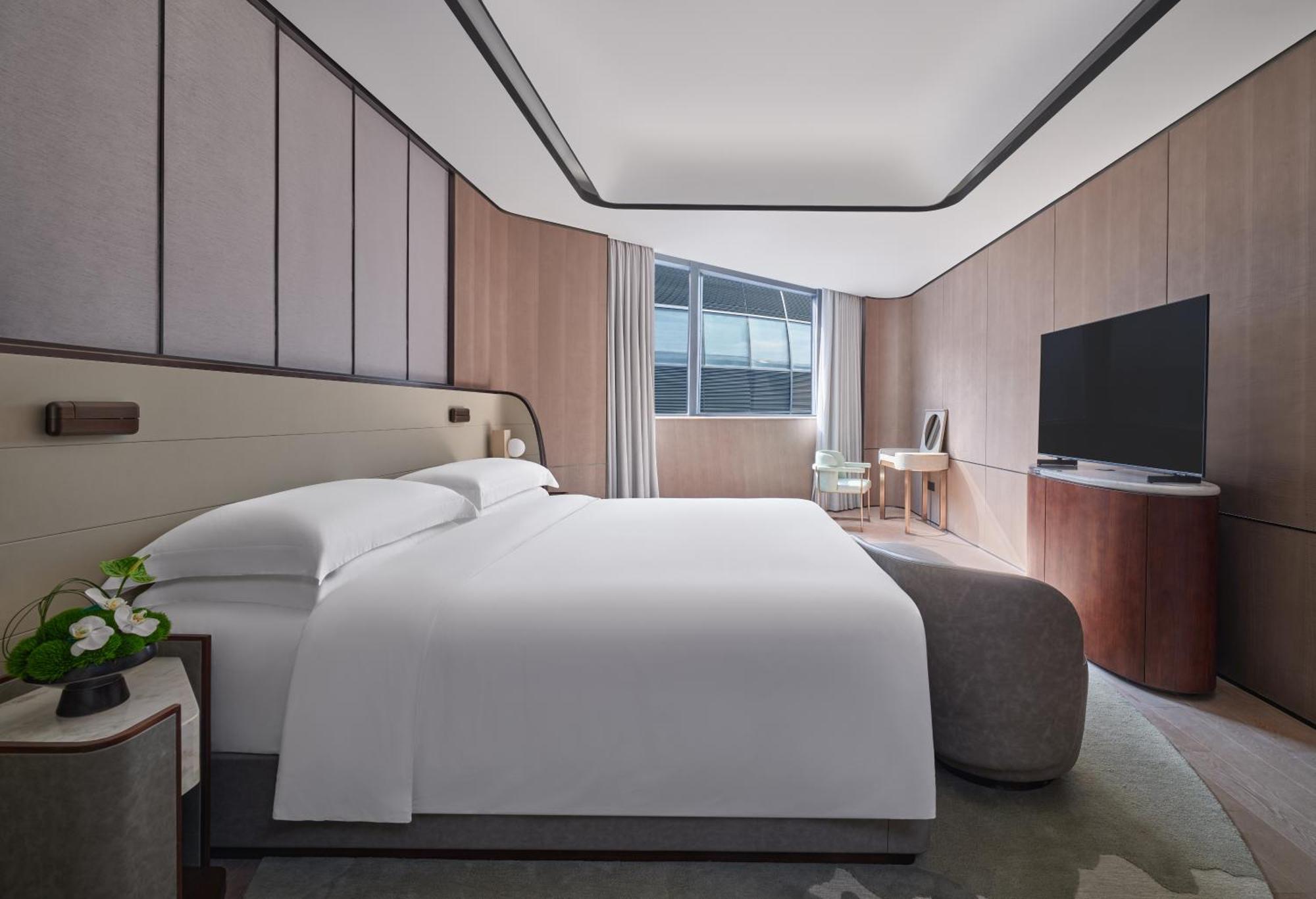 Intercontinental Shanghai Harbour City By Ihg Nanhui Exterior photo