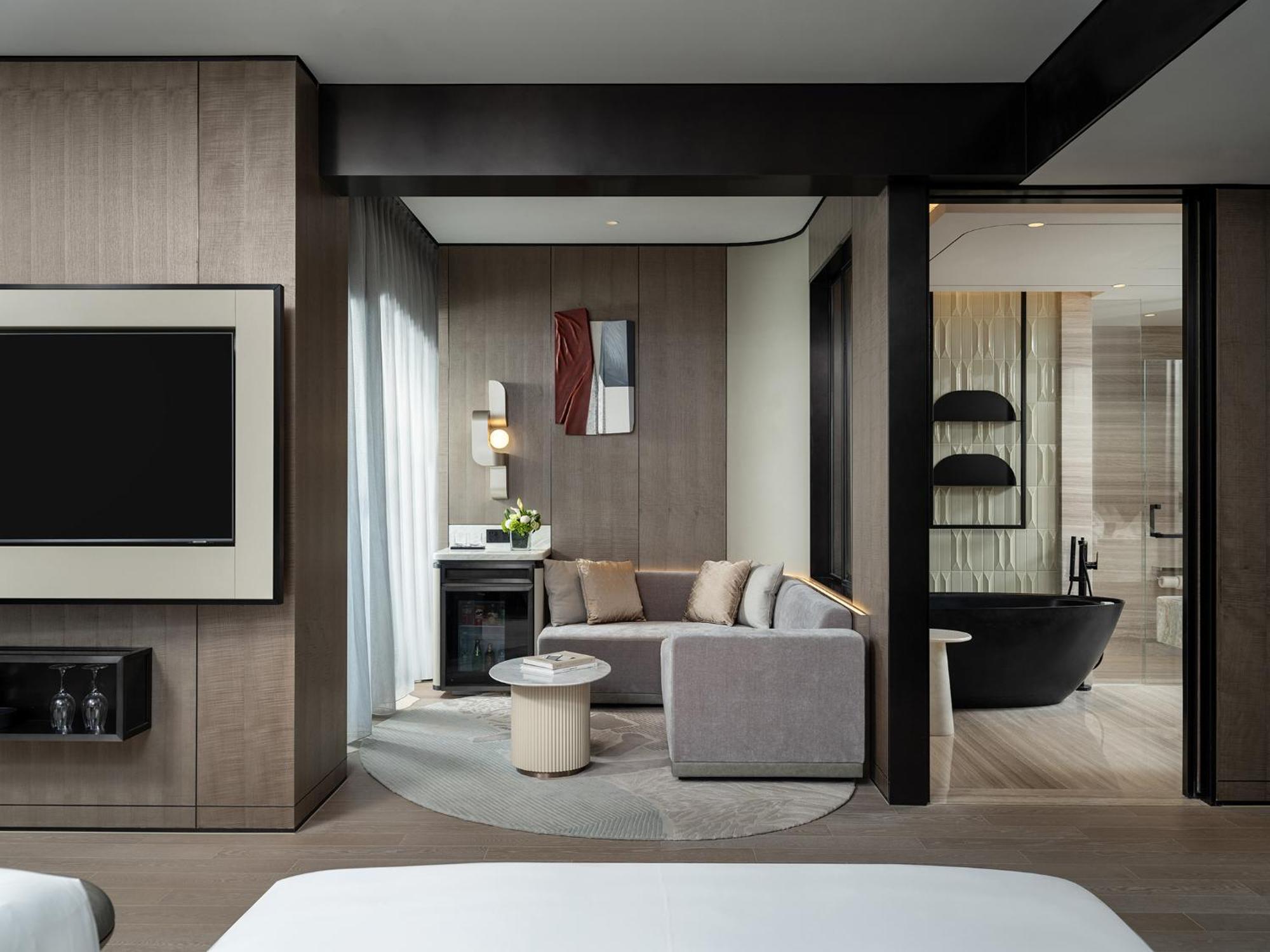 Intercontinental Shanghai Harbour City By Ihg Nanhui Exterior photo